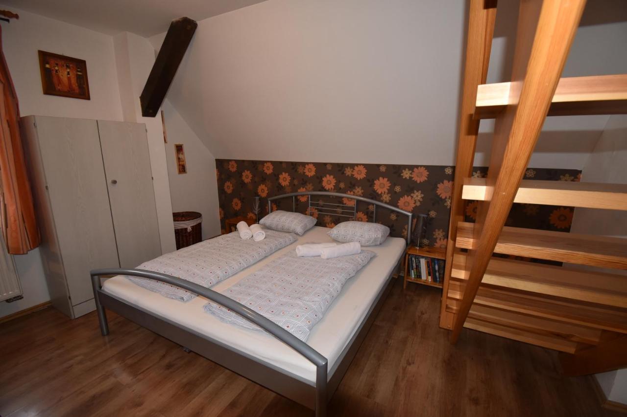 Apartmany Snezenka Дестне в Орлицки хора Екстериор снимка